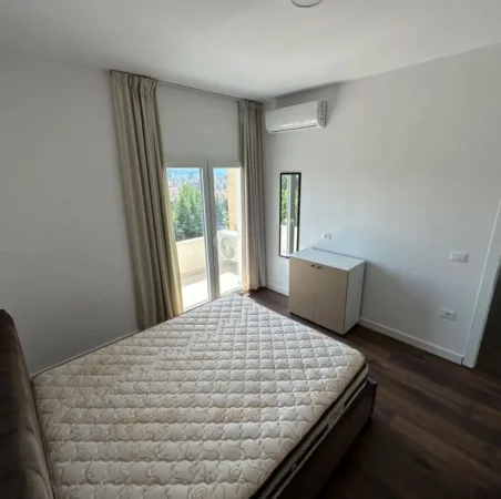 📍 JEPET ME QERA SUPER APARTAMENT 1+1 NE ALI DEM AFER MAGALEMIT , Kati 3, 60 m² 400 €