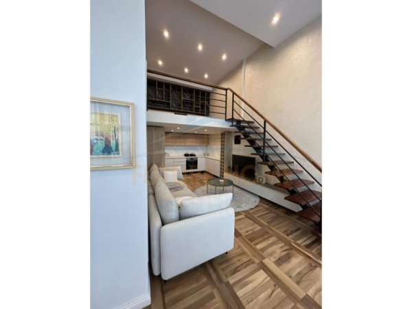 Tirane, jepet me qera apartament 2+1+Ballkon Kati 0, 80 m² 750 € 