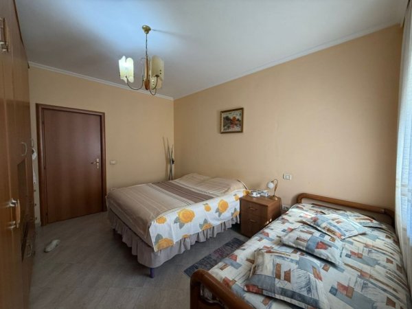 Tirane, shitet apartament 1+1 Kati 4, 98 m² 159.000 € (Rruga e Kavajes)