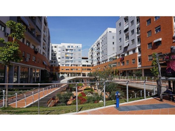 Tirane, shitet garazh | post parkimi Kati -2, 14 m² 