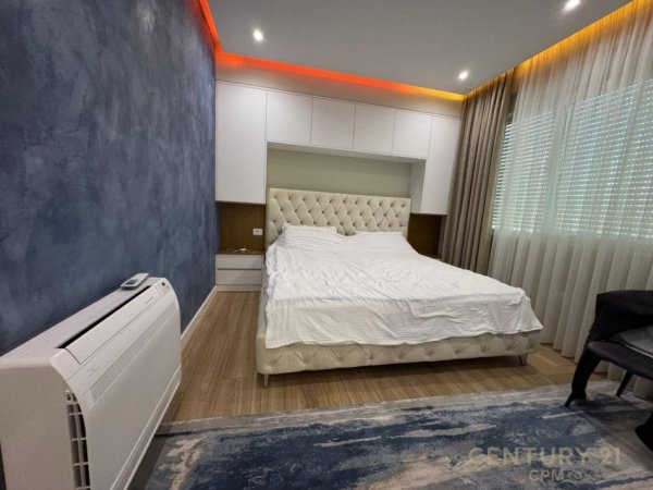 Tirane, shes apartament 3+1+2 , 133 m² 325.000 € (Liqeni i Thate, Kompleksi FZ)