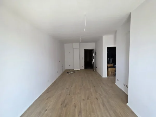 Tirane, shitet apartament 2+1+Ballkon Kati 3, 108 m² 230.000 € (Rruga Mine Peza)
