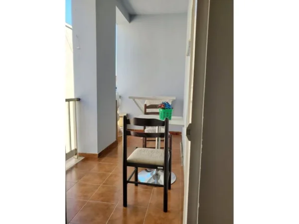 Tirane, shitet apartament 1+1 Kati 8, 65 m² 95.000 € 