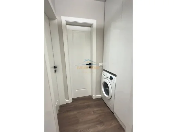 Tirane, shitet apartament 2+1 Kati 2, 90 m² 179.000 € 