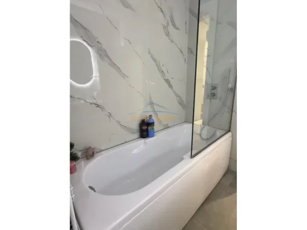 Tirane, shitet apartament 2+1 Kati 2, 90 m² 179.000 € 