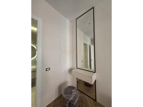 Tirane, jepet me qera apartament 2+1 Kati 6, 116 m² 1.500 € (KOMPLEKSI DELIJORGJI)