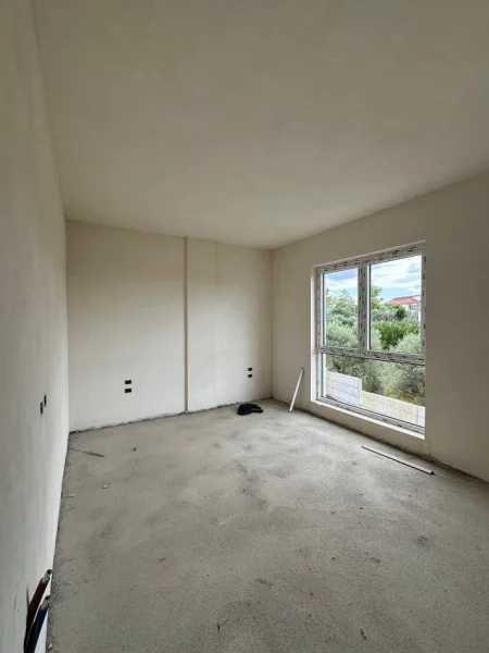 Tirane, shitet Vile 3+1 Kati 0, 202 m² 420.000 € 