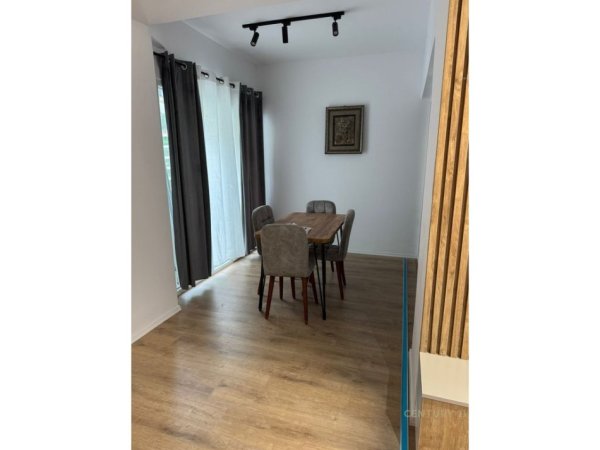 Tirane, jepet me qera apartament 2+1 Kati 1, 75 m² 550 € (REZIDENCA KODRA E DIELLIT 2)