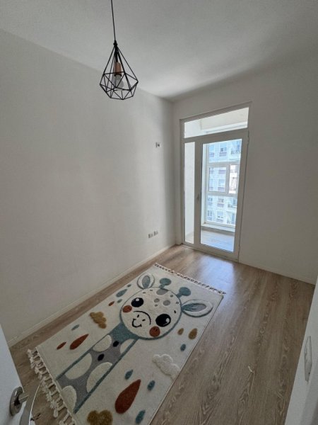 Tirane, jepet me qera apartament 2+1+Ballkon Kati 2, 99 m² 600 € (Rruga ndre mjeda)