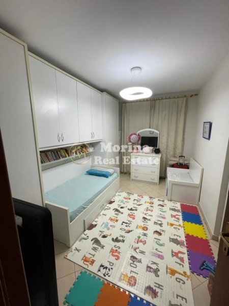 Tirane, jepet me qera apartament 2+1 Kati 2, 100 m² 500 € (Astir)