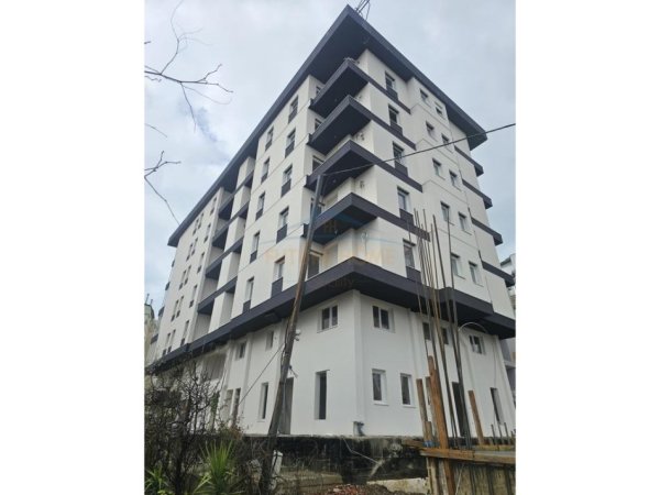 Durres, shitet apartament 2+1+Aneks+Ballkon Kati 2, 81 m² 113.680 € (Golem)
