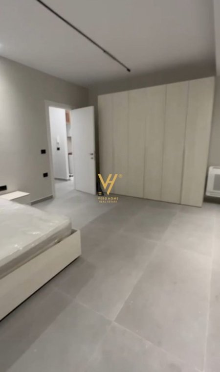 Tirane, jepet me qera apartament 1+1+Ballkon Kati 0, 74 m² 40.000 LEKE RRUGA E DIBRES , PRAN SPITALEVE