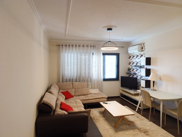Tirane, shitet apartament 2+1+Aneks+Ballkon Kati 7, 115 m² 150.000 € (Kompleksi Molla Astir)