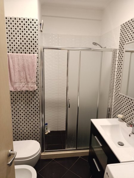 Tirane, shitet apartament 2+1+Aneks+Ballkon Kati 7, 115 m² 150.000 € (Kompleksi Molla Astir)