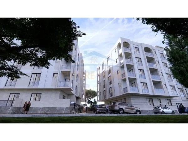 Durres, shitet apartament 1+1+Aneks+Ballkon Kati 1, 65 m² 67.956 € (Golem)