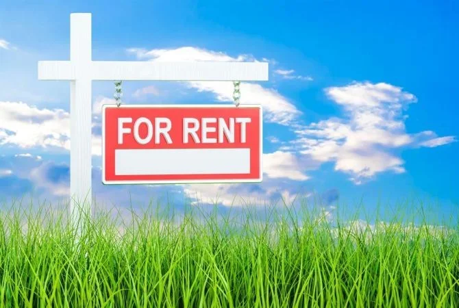 Tirane, jepet me qera toke , 4.500 m² (Rinas)