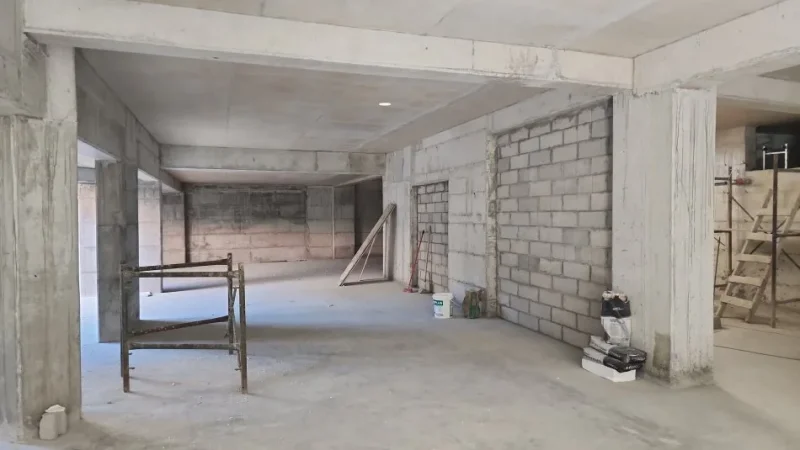 Tirane, Liste me oferta dyqan , 