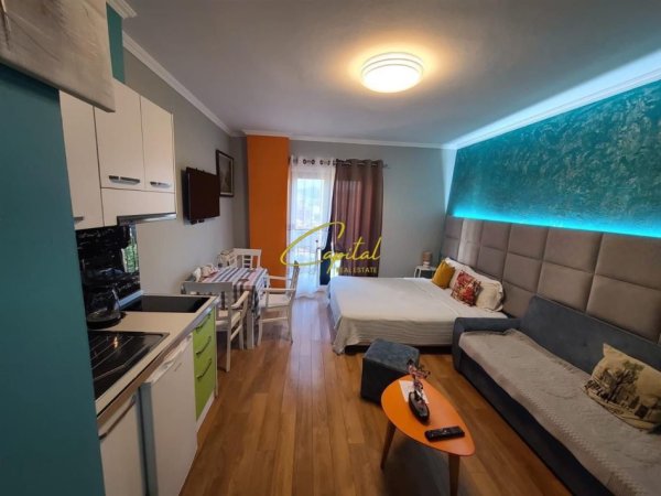 Tirane, shitet ambjent biznesi Kati 9, 239 m² 1.150.000 € (RRUGA E KAVAJES)
