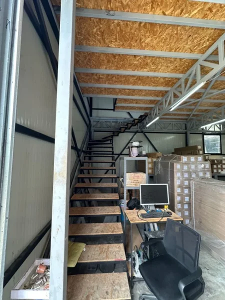 Tirane, jepet me qera ambjent biznesi Kati 1, 600 m² 1.800 € (yzberisht)