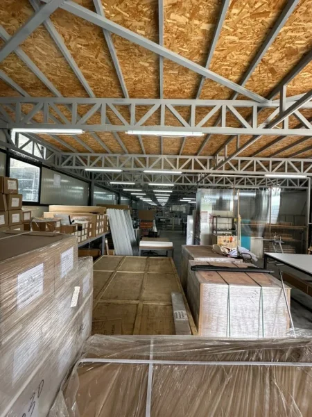 Tirane, jepet me qera ambjent biznesi Kati 1, 600 m² 1.800 € (yzberisht)