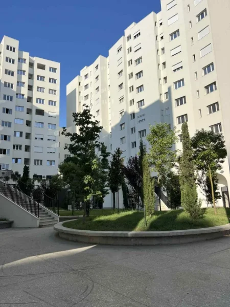 Tirane, jepet me qera apartament 2+1+parkim Kati 7, 100 m² 800 € (ASTIR TEK RIVER RESIDENCE)