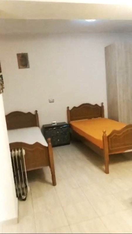 Tirane, jepet me qera Vile 2+1 Kati 1, 80 m² 410 € (Ish Tregu Elektrike/Rruga Sali Nivica)