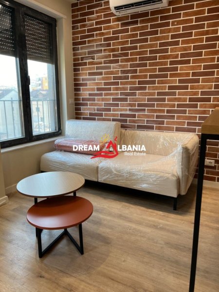 Tirane, jepet me qera apartament 1+1+Ballkon Kati 6, 55 m² 700 € (Tek Rruga Karl Gega)