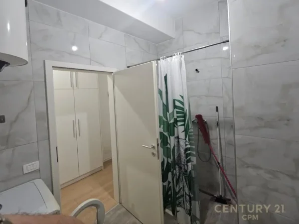 Tirane, jepet me qera apartament 2+1 Kati 6, 88 m² 520 € (Mangalem)