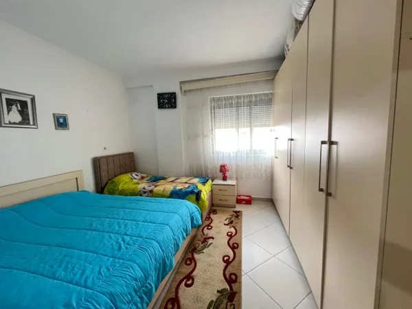 Tirane, shitet apartament 1+1 , 67 m² (Tek Melisa)