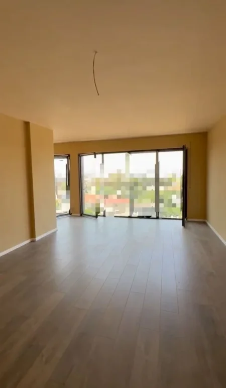 Tirane, shitet apartament 2+1 Kati 5, 100 m² 220.000 € (Kompleksi Paralel Living)