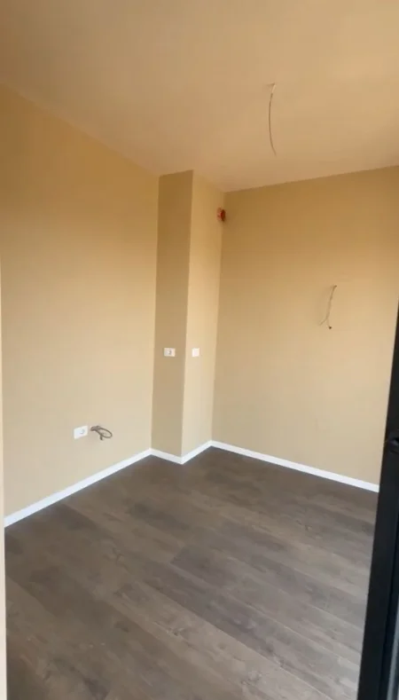 Tirane, shitet apartament 2+1 Kati 5, 100 m² 220.000 € (Kompleksi Paralel Living)