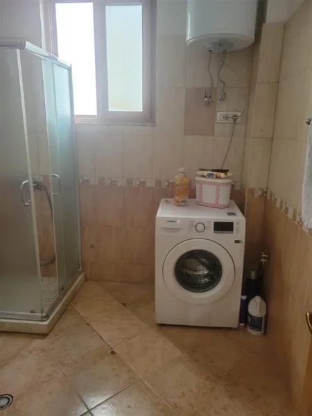 Tirane, jepet me qera Vile 3+1 Kati 2, 500 m² 1.500 € (Tek Delta Home)