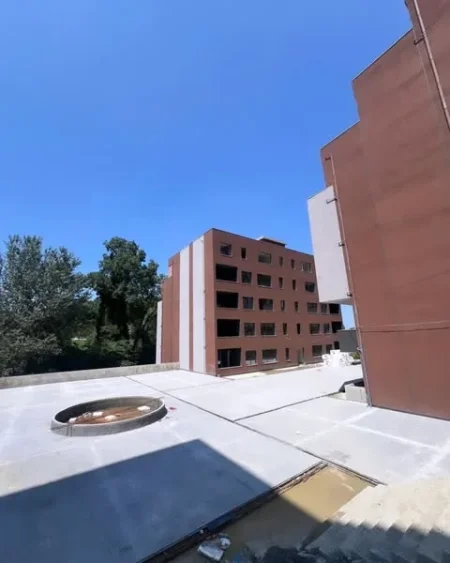 Tirane, shitet apartament 2+1 , 1.200 m² (Xheluk Residence)