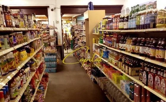 Tirane, jepet me qera dyqan Kati 0, 80 m² 600 € (PORCELANI)