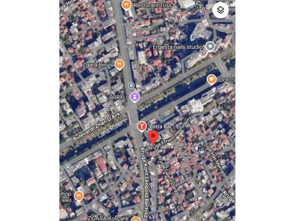 Tirane, jepet me qera ambjent biznesi Kati 0, 142 m² 800 € 