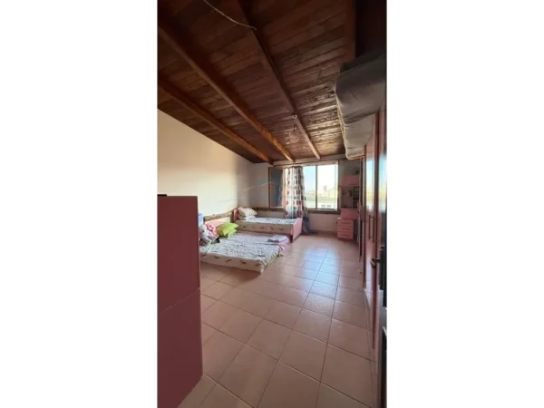 Durres, shitet apartament 3+1+Ballkon Kati 11, 209 m² 235.000 € 