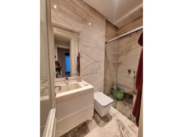 Tirane, shes apartament 3+1 , 140 m² 640.000 € (Liceiu Artistik, Rruga e Elbasanit)