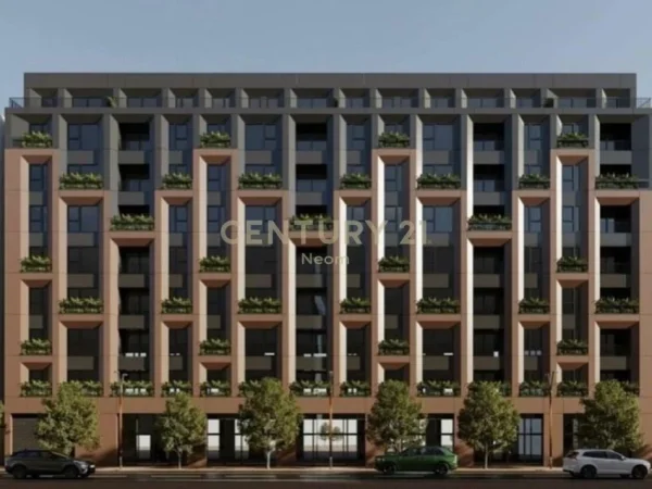 Tirane, shitet ambjent biznesi Kati 0, 183 m² 650.000 € (Neom117683)