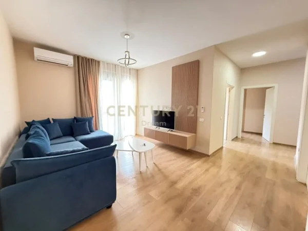 Tirane, jepet me qera apartament 2+1 Kati 4, 85 m² 700 € (liqeni i thate)