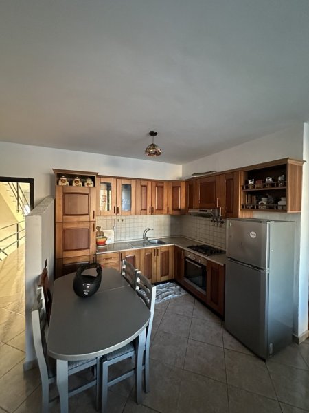 Tirane, jepet me qera apartament 1+1+Ballkon Kati 7, 65 m² 400 € (Don Bosko prane Vizion Plus)