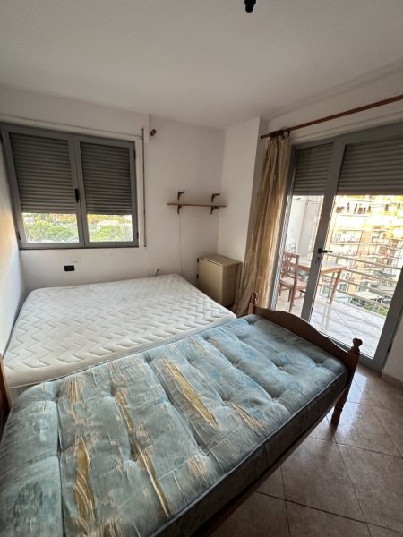 Tirane, jepet me qera apartament 1+1+Ballkon Kati 7, 65 m² 400 € (Don Bosko prane Vizion Plus)