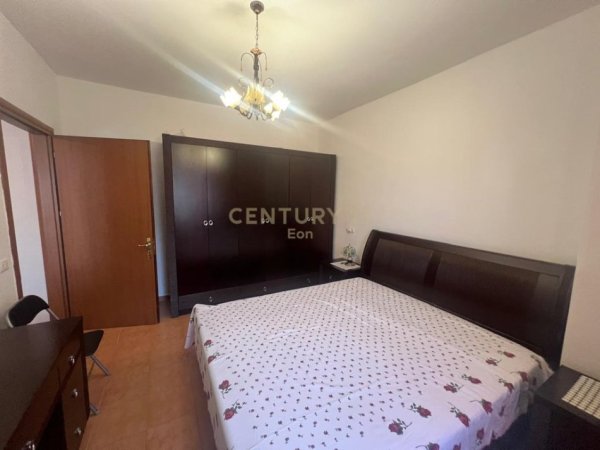 Durres, jepet me qera apartament 2+1 Kati 3, 88 m² 350 € (Muzeu Deshmorve)