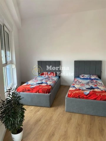 Tirane, jepet me qera apartament 2+1 Kati 8, 80 m² 550 € (Ali Demi)