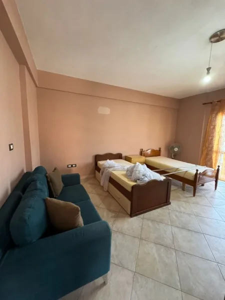 Tirane, jap me qera apartament 2+1 Kati 2, 450 € 