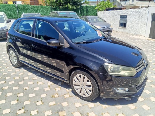 Durres, shes makine VW POLO 1.6 NAFT GJENDJA PERFEKT Nafte, e zeze manuale Kondicioner 180.000 km 4.400 €