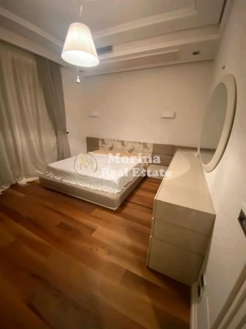 Tirane, jepet me qera apartament 2+1 Kati 2, 75 m² 800 € (Shkolla e Kuqe)