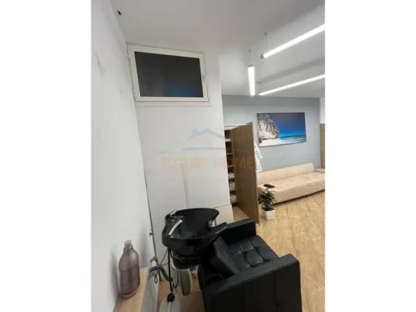 Durres, shitet ambjent biznesi Kati 0, 25 m² 70.000 € 