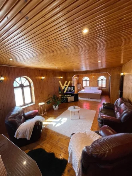 Tirane, shitet Vile 4 Katshe Kati 0, 840 m² 1.500.000 € (RRUGA SELAUDIN ZORBA, PRANE SPITALIT AMERIKAN 2)