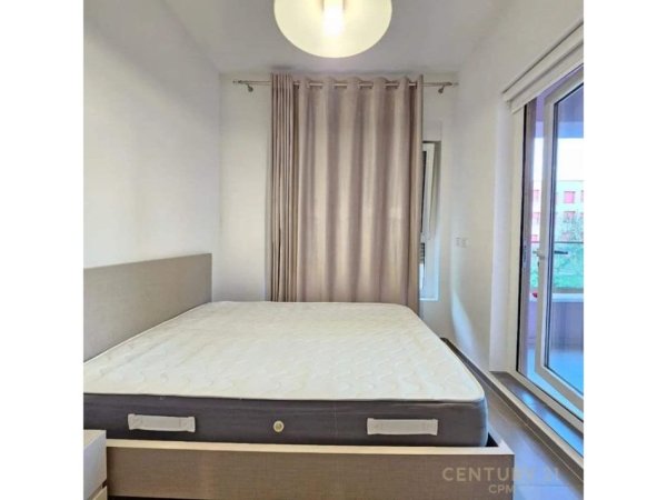 Tirane, jepet me qera apartament 2+1 Kati 1, 80 m² 500 € (Ali Demi)