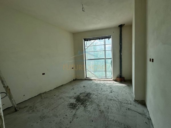 Tirane, shitet apartament 2+1 Kati 2, 111 m² 289.000 € (Liqeni i Thatë)